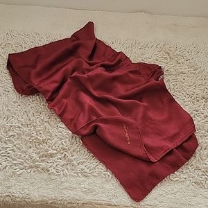 Le Must de Cartier Vintage Silk Scarf 14 x 58 Burgundy